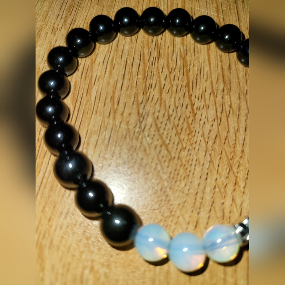 Real Crystal Bracelet - Picture 3 of 3